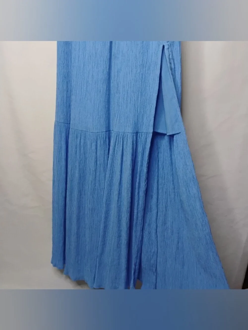 Abercrombie & Fitch Ruched Crinkle Textured Maxi Dress Blue Side Slit XS Tall